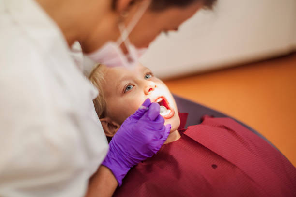 Best Emergency Dental Extractions in Fultonde, AL